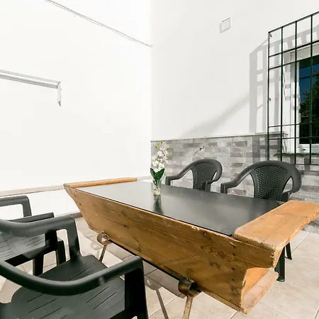 Casa Macetero En