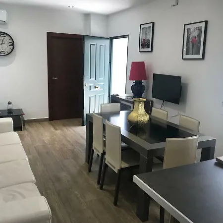 Casa Macetero En *