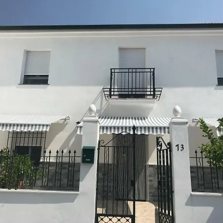 Casa Macetero En Country house *