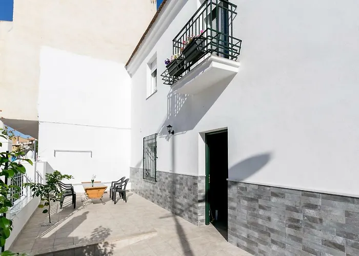 Casa Macetero En * Granada